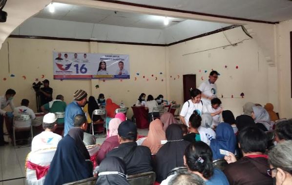 Lansia di Kemayoran Antusias Ikuti Pemeriksaan Kesehatan Gratis Partai Perindo