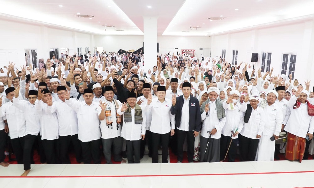 Lantik Pengurus Majelis Dzikir Al-Ittihad Perindo, Hary Tanoe: Berjuang untuk Kebaikan Bangsa