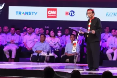 Mahfud MD Ungkap Alasan Ekonomi Tak Pernah Tembus 7%, Korupsi di Berbagai Sektor 