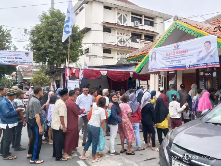 Partai Perindo Gelar Bazar Sembako, Warga Cempaka Baru: Sangat Membantu 