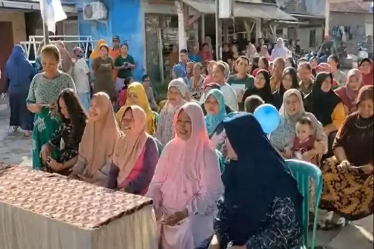 Pasar Murah Perindo di Sidoarjo Diserbu Warga, 1 Jam Paket Sembako Ludes Terjual 