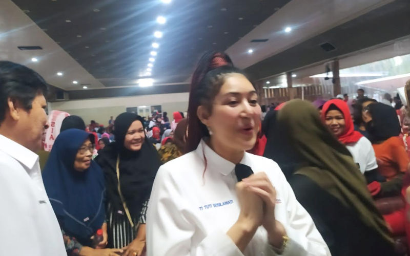 Penyanyi Sania Optimistis Bisa Masuk Parlemen Bersama Partai Perindo di Pemilu 2024
