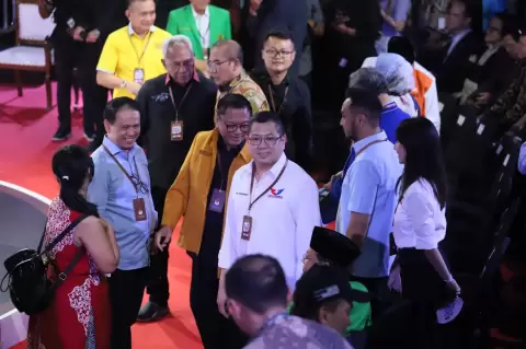 Tampil Brilian saat Debat Capres, HT Yakin Elektabilitas Ganjar Pranowo Reborn 