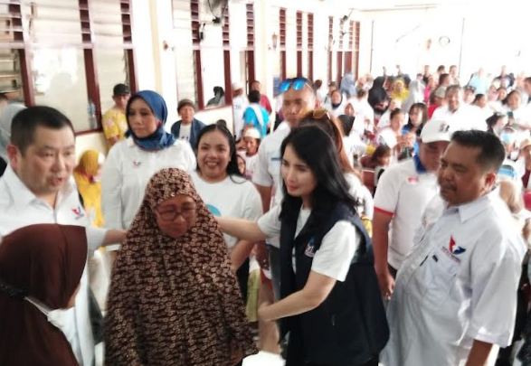 Ucapkan Hari Ibu di Cempaka Baru, Liliana Tanoesoedibjo: Jadilah Ibu Hebat