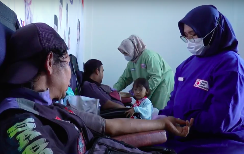 Warga Antusias Ikut Donor Darah Partai Perindo Magelang