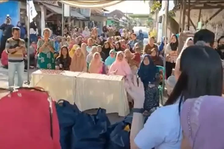 Warga Sidoarjo Berharap Angela Tanoesoedibjo Jadi Anggota DPR