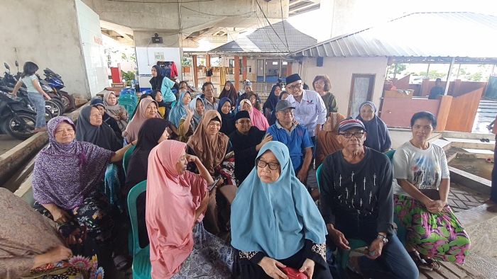 Aksi Nyata Partai Perindo di Cipinang Melayu, Hibahkan Mobil Ambulans kepada Warga