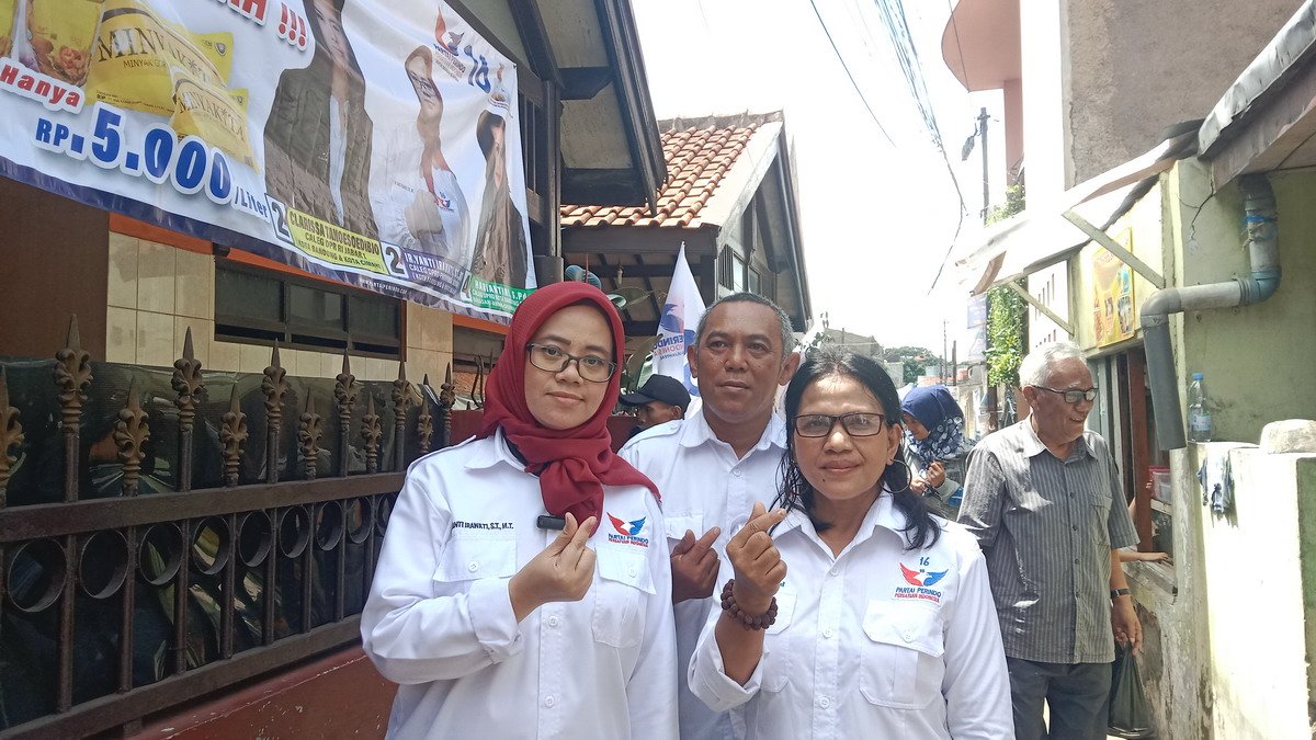 Partai Perindo Gelar Bazar Murah di Bandung, Yanti Irawati : Masyarakat Butuh Uluran Tangan Kita