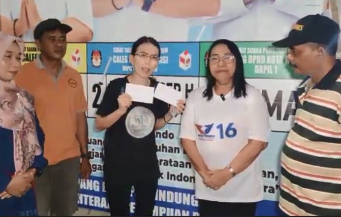 Bentuk Kepedulian, 3 Pemegang KTA Perindo Dapat Santunan di Kediri