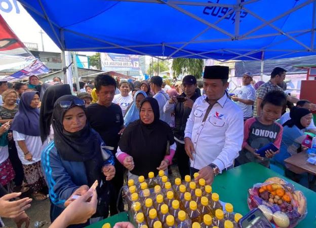 Caleg Partai Perindo Dina Masyusin Bertekad Akan Terus Hadir Membantu Masyarakat