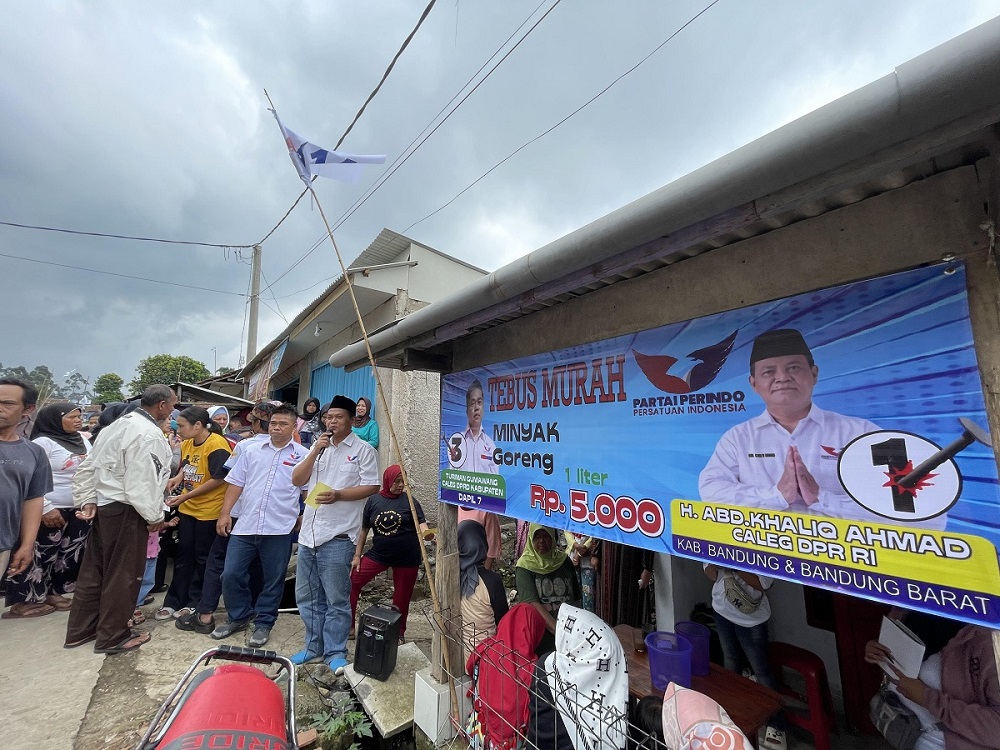 Caleg Partai Perindo Abdul Khaliq Ahmad Edukasi Warga Pangalengan Cara Nyoblos di Pemilu 2024 