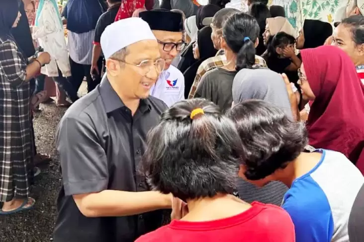 Caleg Ustaz Yusuf Mansur Gelar Bazar Murah, Disambut Antusias Warga Cipinang Melayu 