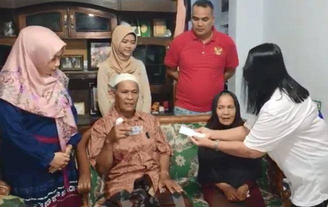 Dapat Santunan KTA Berasuransi, Subandiono Doakan Partai Perindo Sukses di Pemilu 2024