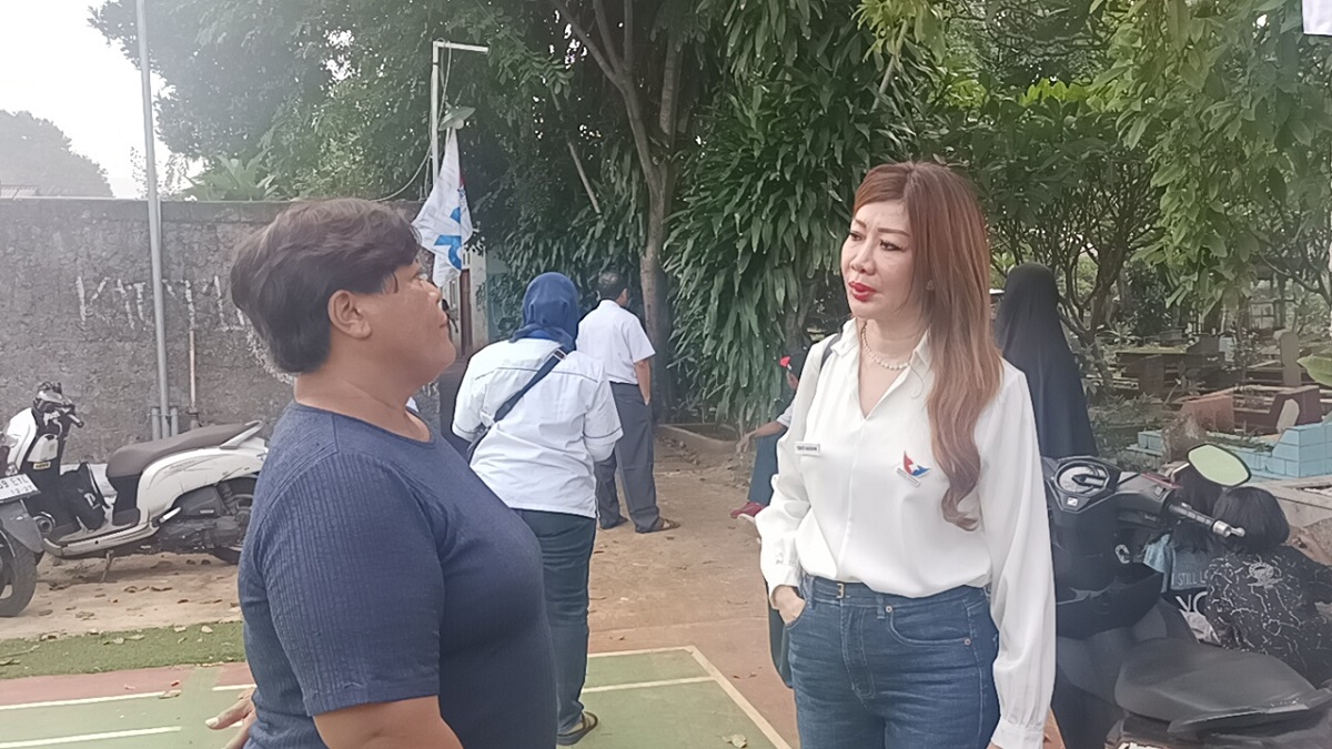 Emak-emak Tebus Bazar Murah Partai Perindo Kota Depok: 5 Hari Aman