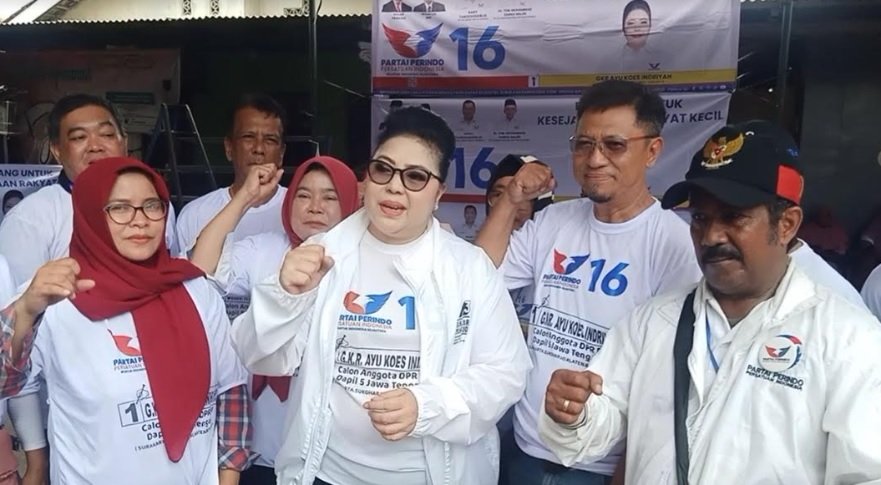 Gelar Bazar Minyak Goreng di Sukoharjo, Caleg Partai Perindo Gusti Ayu: Bantu Masyarakat Kecil