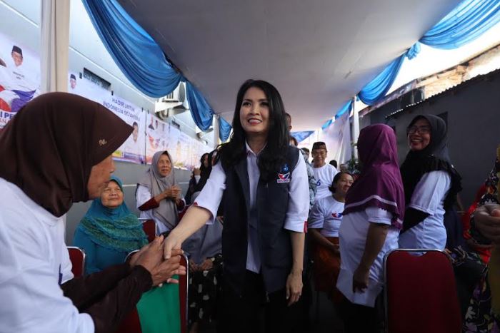 Gelar Bazar Murah dan Cek Kesehatan Gratis, Liliana Tanoesoedibjo Ajak Warga Berjuang Untuk RI Sejahtera Bersama Partai Perindo