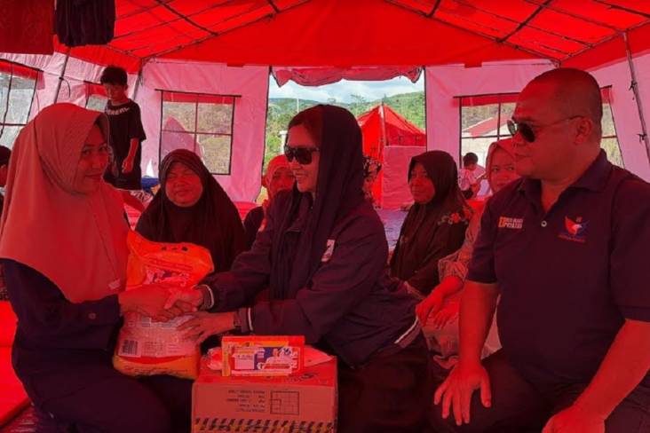 Gerak Cepat Caleg Partai Perindo, Langsung Temui dan Bantu Korban Bencana Longsor Sukabumi 