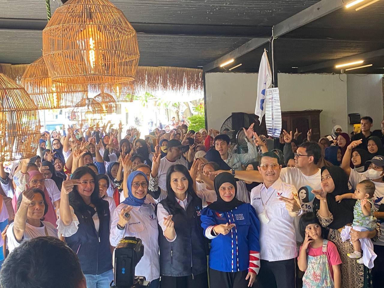 Hadapi Pemilu 2024, Liliana Tanoesoedibjo: Semua Caleg Partai Perindo Harus Peduli dan Bersentuhan dengan Rakyat