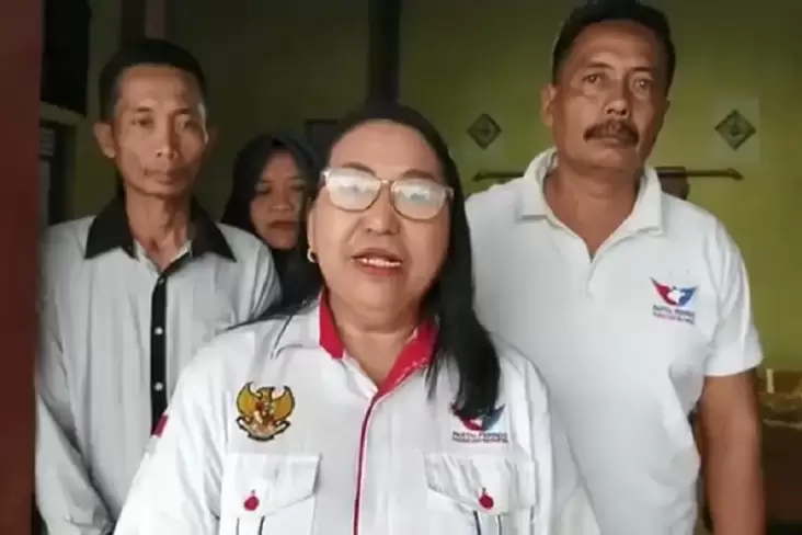 Caleg DPR RI Jeannie Latumahina Salurkan Klaim KTA Partai Perindo Berasuransi di Tulungagung 