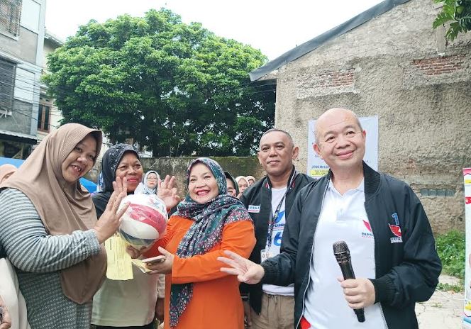 Lagu Kampanyenya Disukai Warga, Caleg Partai Perindo Djoni Toat Terharu dan Bangga