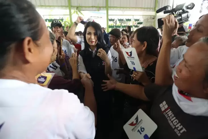 Liliana Tanoesoedibjo Beri Tips Mendidik Anak pada Ibu-ibu di Tanah Tinggi Jakpus 