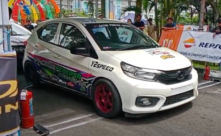 Lomba Drag Race Caleg Partai Perindo Andi Asmara Diikuti Ratusan Pembalap