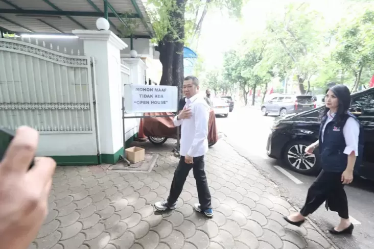 Megawati Ulang Tahun ke-77, HT, Risma, hingga Hasto Kunjungi Teuku Umar