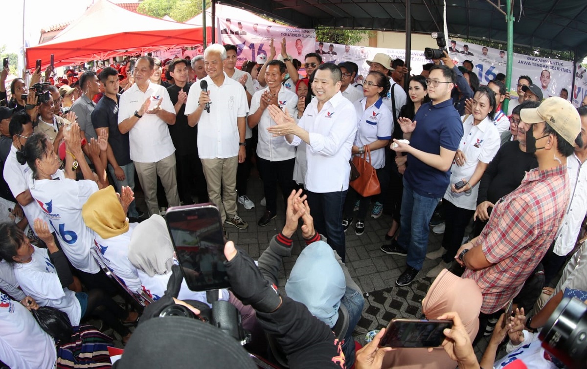 Partai Perindo Gelar Bazar dan Cek Kesehatan Gratis, Masyarakat Antusias Hadiri Kegiatan