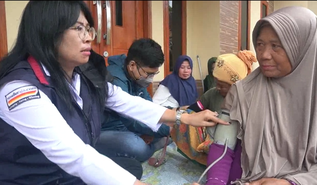 Senangnya Warga Bandung Barat Bisa Ikut Pemeriksaan Kesehatan Gratis Bersama Partai Perindo