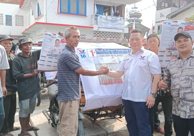 Silaturahmi dengan Penarik Betor, Rudi Zulham Didoakan Lolos ke DPRD Sumut