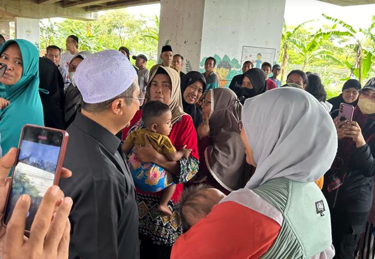 Soroti Kesulitan Ekonomi saat Gelar Bazar Murah, Yusuf Mansur: Semoga Kami Bisa Amanah