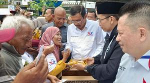 TGB Hadiri Kegiatan TPN Merumput Pasar Murah Ganjar-Mahfud di Medan