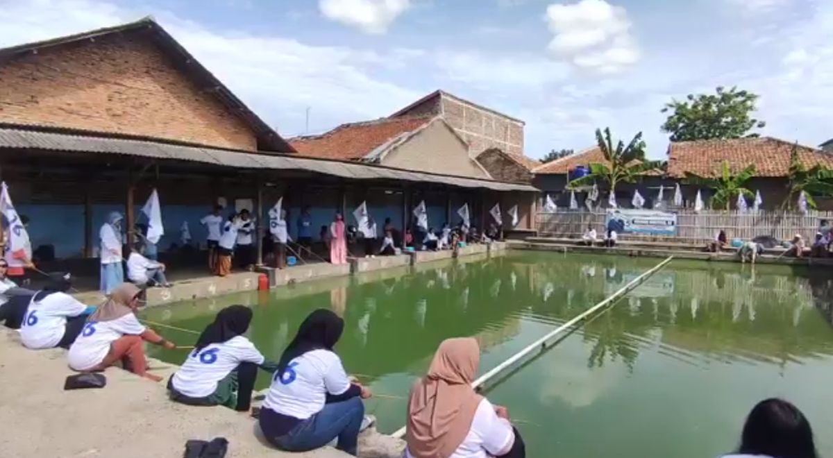 Turun ke Lapangan, Caleg Partai Perindo Ajak Emak-Emak Mancing Bersama