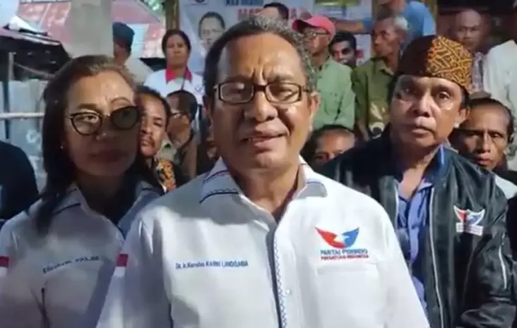 Warga Antusias Ikuti Kampanye Caleg Partai Perindo Karolus Karni Lando 