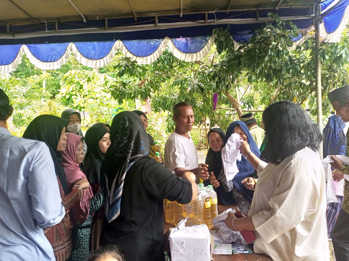 Bazar Migor Murah di Gunungkidul, Caleg Partai Perindo DIY Disambut Antusias Warga