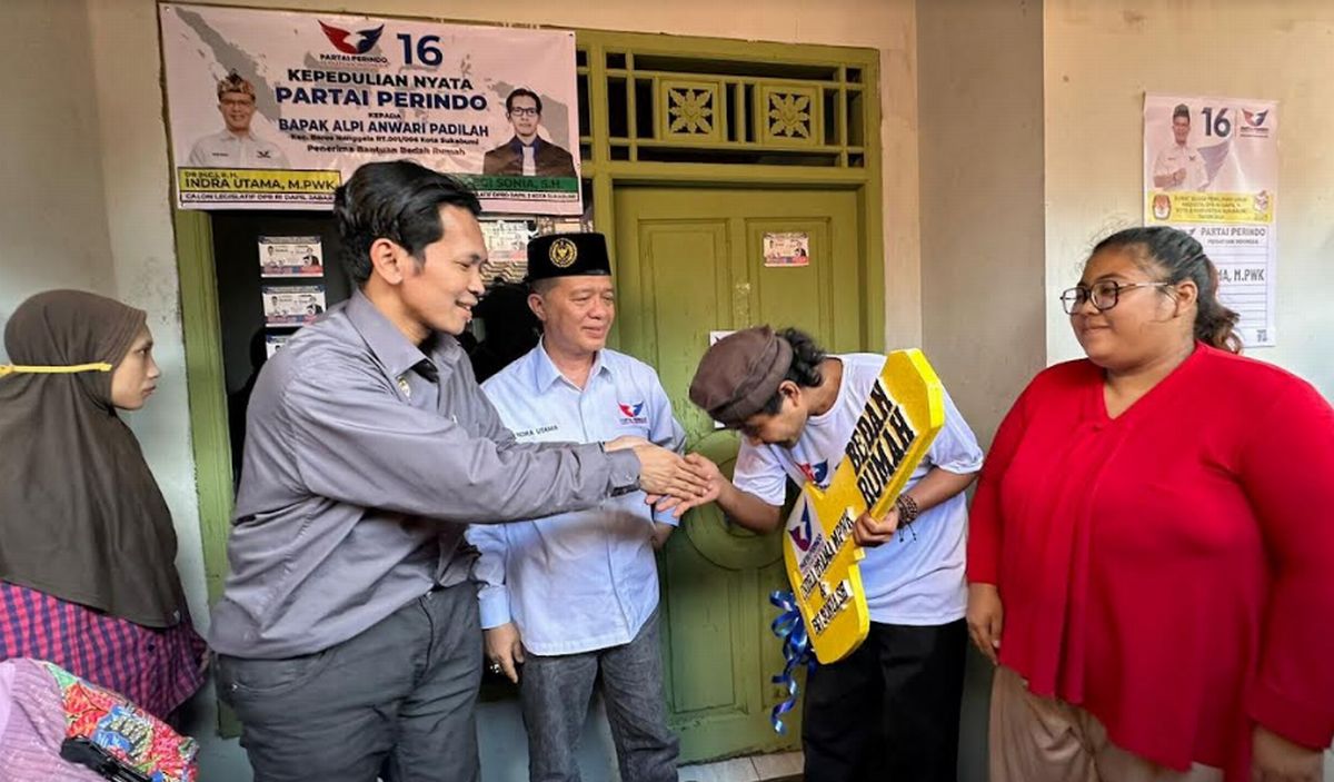 Caleg Partai Perindo Janji Program Bedah Rumah Warga Terus Dilanjutkan