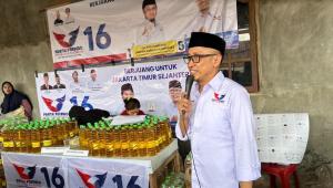 Caleg Partai Perindo Wahyu Nur Iman Serap Aspirasi dan Keluhan Warga Bambu Apus 