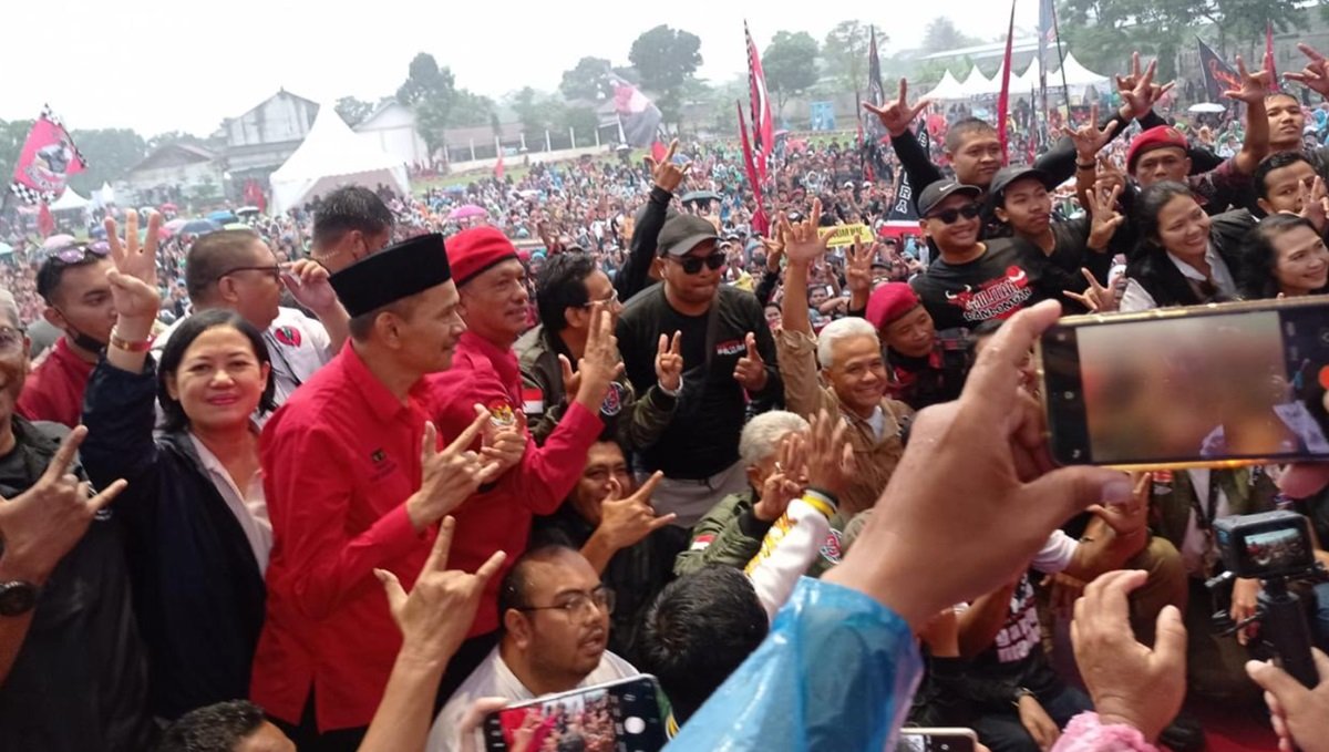 Caleg Partai Perindo Susaningtyas NH Kertapati Hadiri Hajatan Rakyat Ganjar-Mahfud di Magelang
