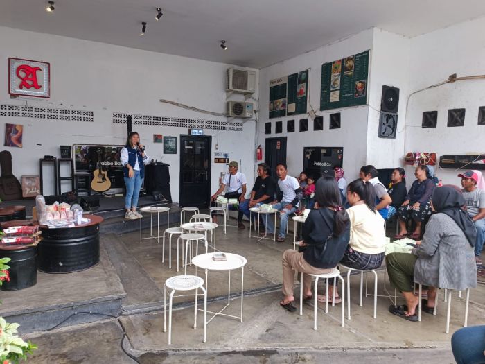 Cegah Kebakaran di Pemukiman Padat Kampung Beting Koja, Partai Perindo Donasikan 100 APAR