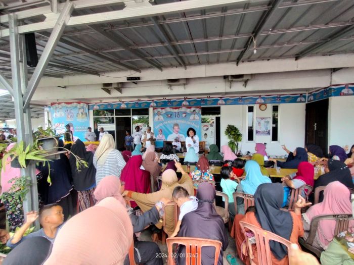 Caleg Partai Perindo Ida Ria Sosialisasi dan Gelar Bazar Murah di Jatimulya Bekasi