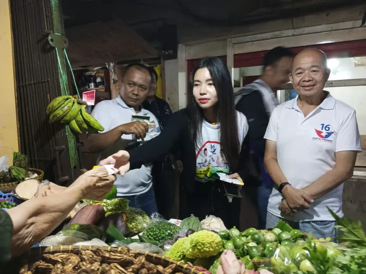 Caleg Partai Perindo Djoni Toat Blusukan Serap Aspirasi Pedagang Pasar ITC Kebon Kalapa 