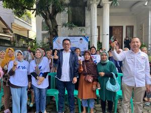 Gelar Bazar Murah, Warga Kebagusan Doakan Caleg Partai Perindo Menang di Pemilu 