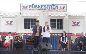 Hary Tanoe Resmikan Puskestren di Ponpes Buntet dan Kempek Cirebon, Partai Perindo: Bukti Kepedulian ke Pesantren