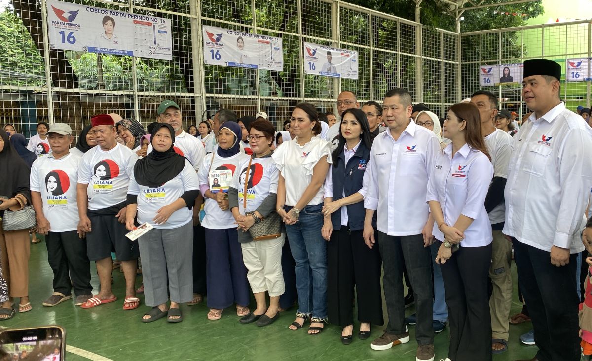 Ikuti Bazar Murah, Warga Doakan Partai Perindo dan Para Calegnya Sukses di Pemilu 2024