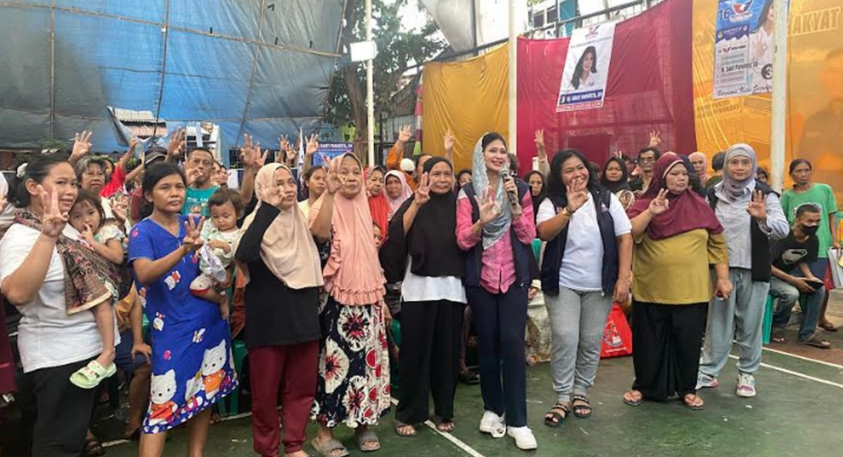 Kerap Turun ke Dapil, Caleg Partai Perindo Santi Paramita Ingin Disayang Warga