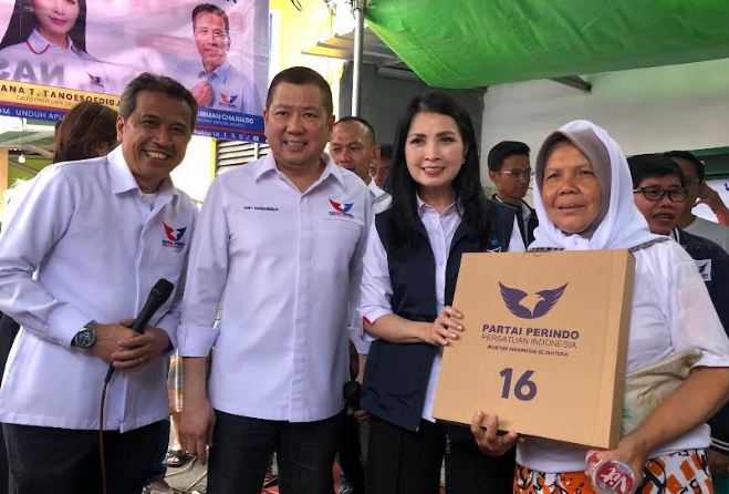 Liliana Tanoesoedibjo Berikan Sosialisasi Nyoblos pada Warga Utan Panjang