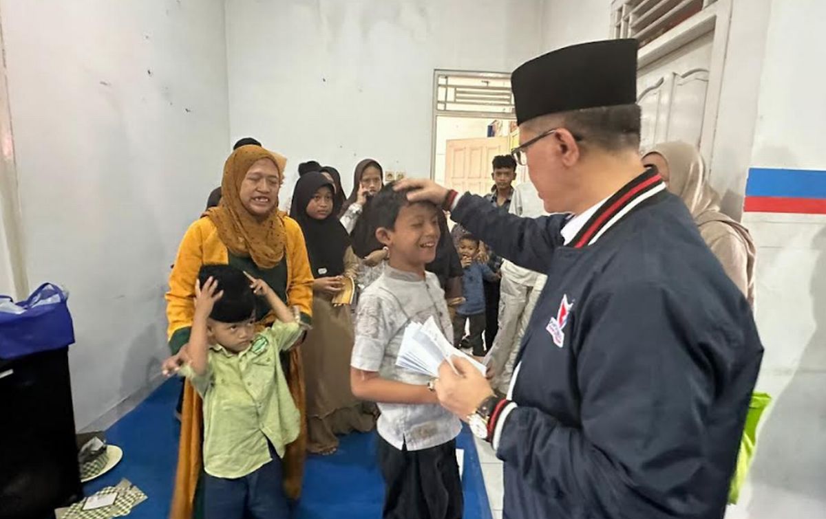 Pedagang di Sukabumi Doakan Caleg Partai Perindo Indra Utama Terpilih di Pemilu 2024
