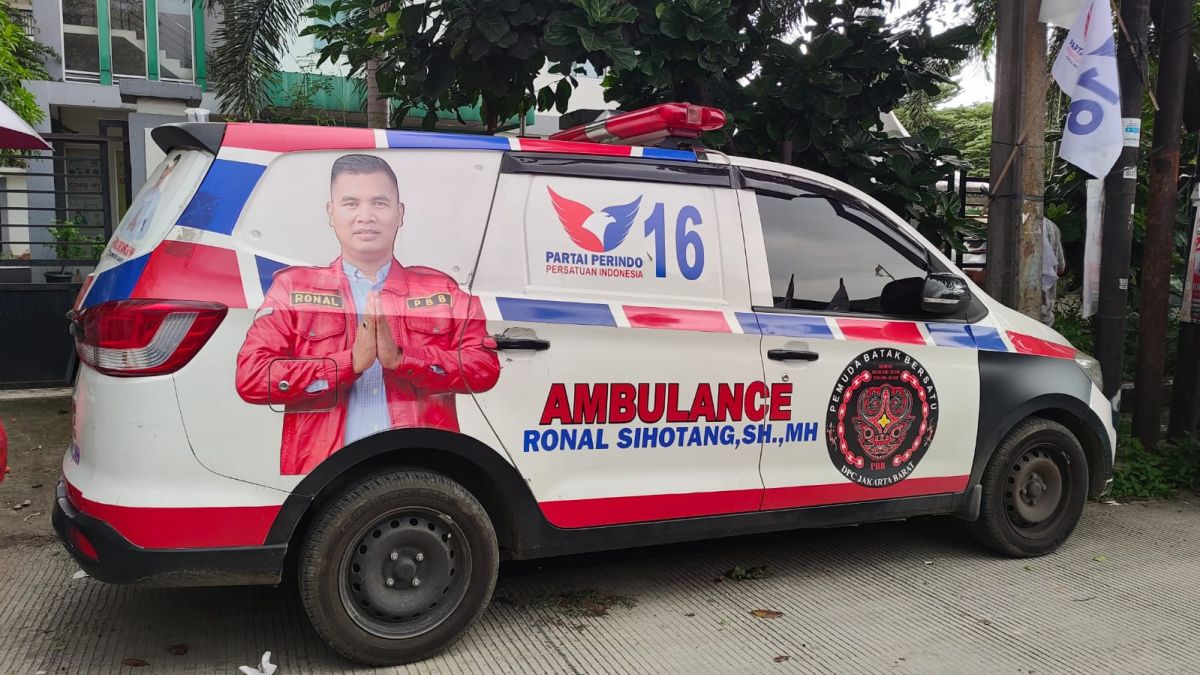 Caleg Partai Perindo Ronal Sihotang Hadirkan Layanan Mobil Ambulans Gratis