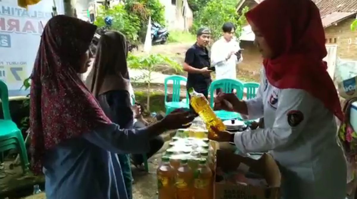 Tebar Manfaat, Caleg Partai Perindo Gelar Bazar Murah dan Pelatihan Digital Marketing di Ciamis