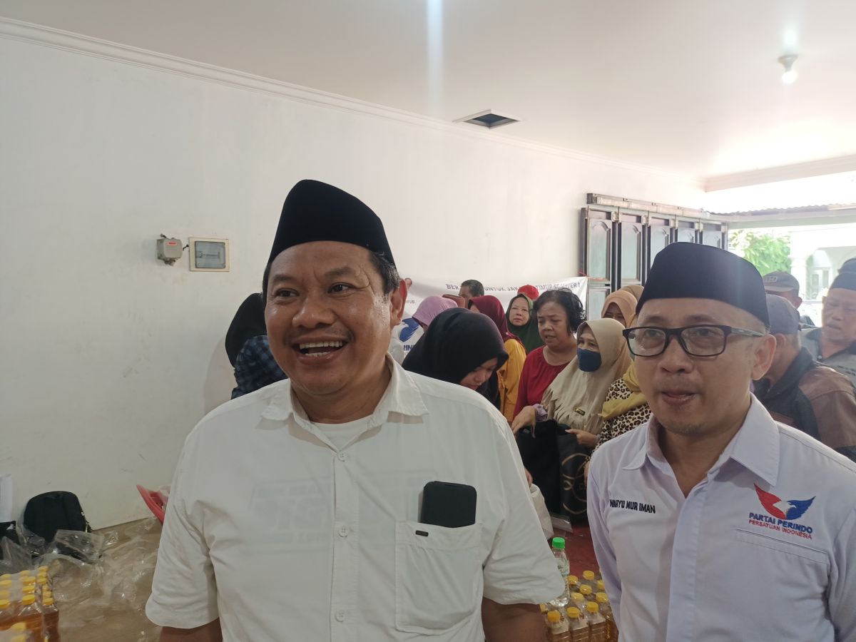 Tokoh Masyarakat Kampung Gedong Sebut Bazar Migor Perindo Sangat Membantu Warga